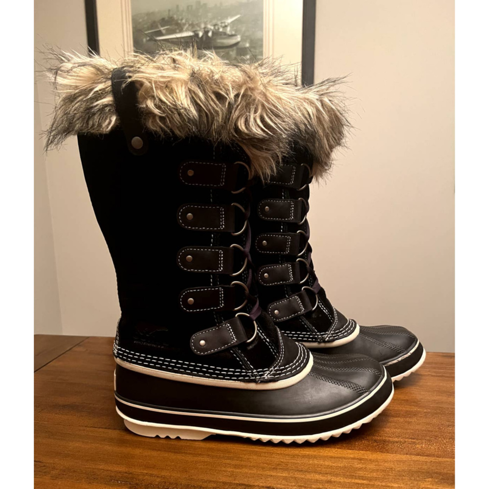 Sorel Joan of Arc Winter Boots Leather Suede + Fax Fur Womens Size 10